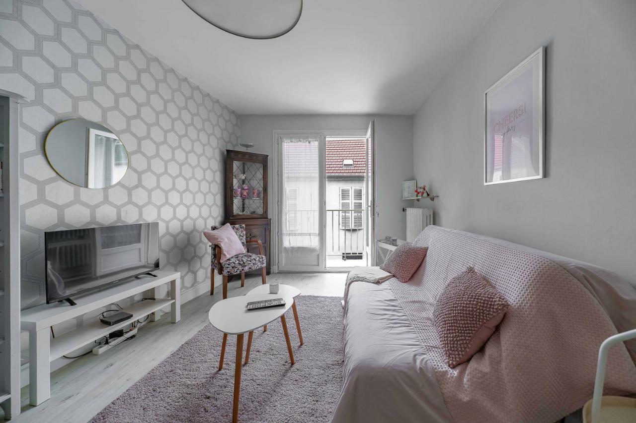 Le Dejoux - Appartement Avec Terrasse En Centre Ville ヴィシー エクステリア 写真